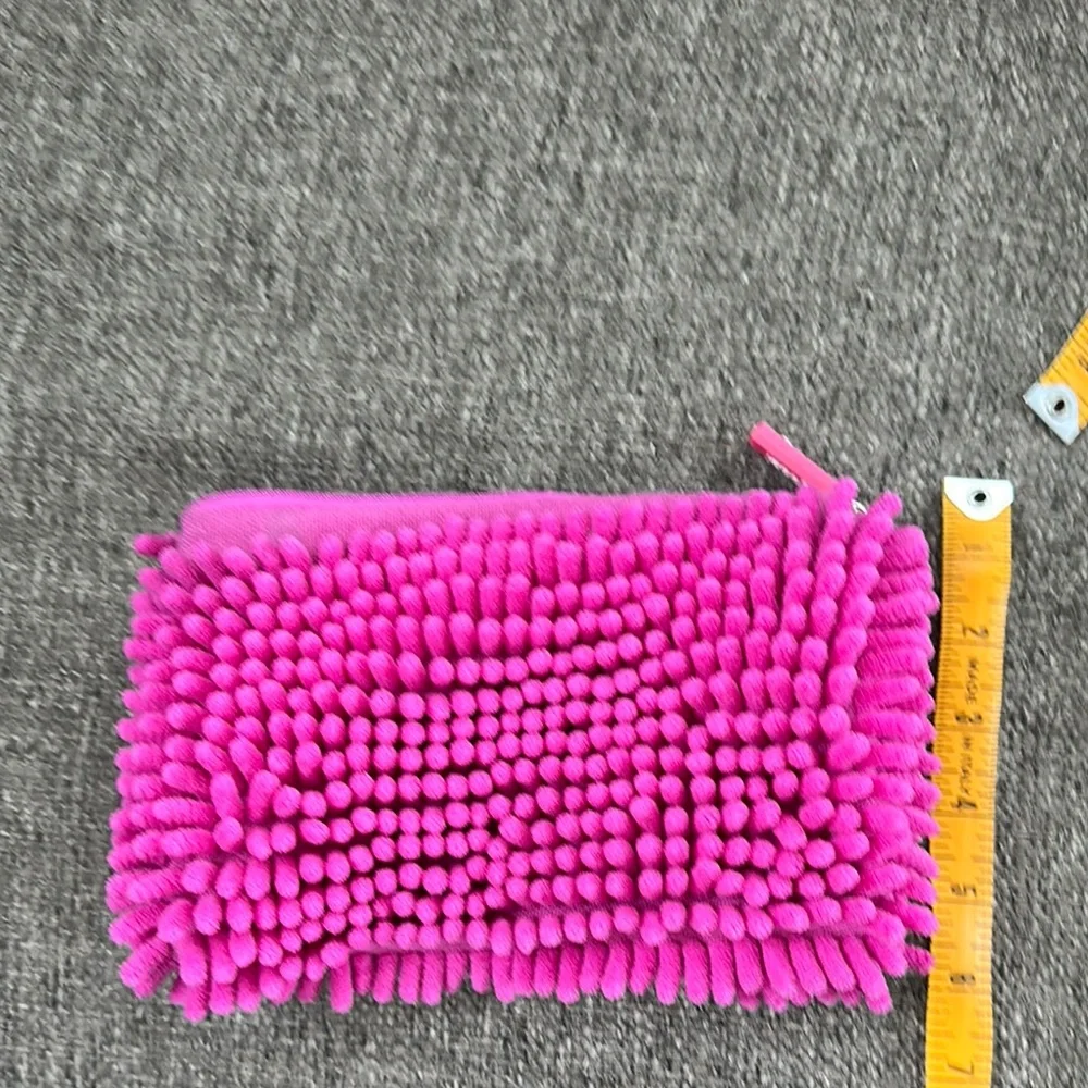 Yoobi Pink Textured Pencil Pouch